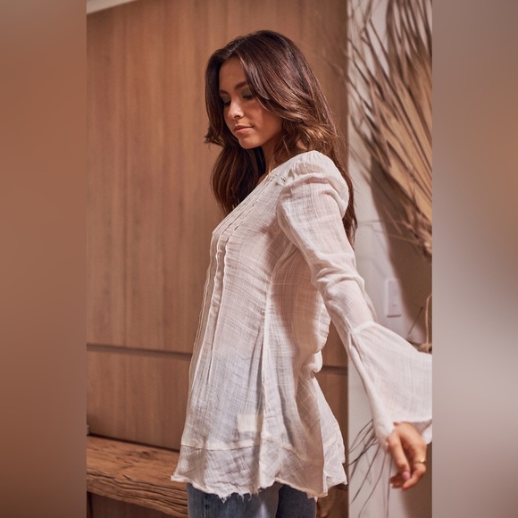 🎉LAST PIECE🎉FREE PEOPLE Greta Gauze Top - Picture 7 of 15